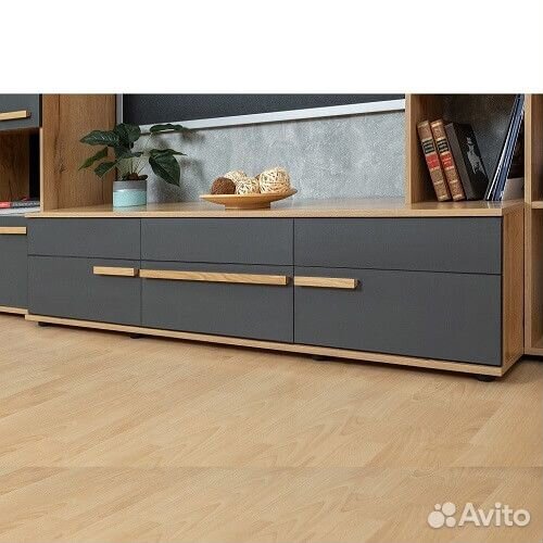 Стильная тумба под тв “Crown 3”