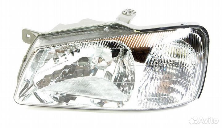 Фарa hyundai accent