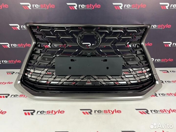 Решетка радиатора Lexus LX570 D2154