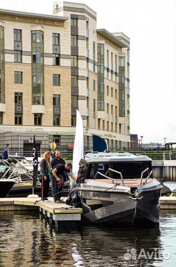 Катер Victory A8 c Mercury F 300 CMS SP