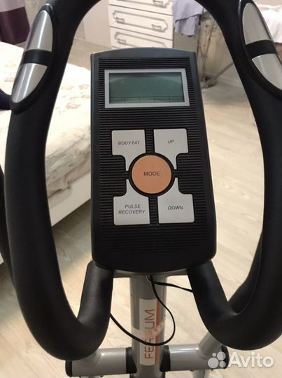 Эллиптический тренажер