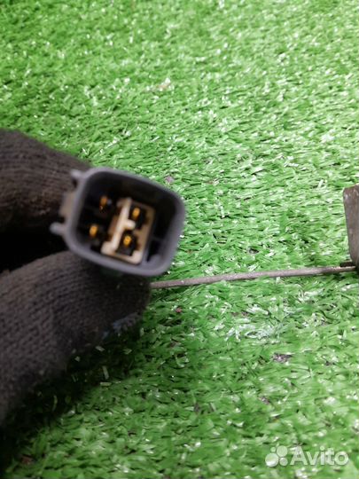 Датчик кислорода первый тойота аурис е150