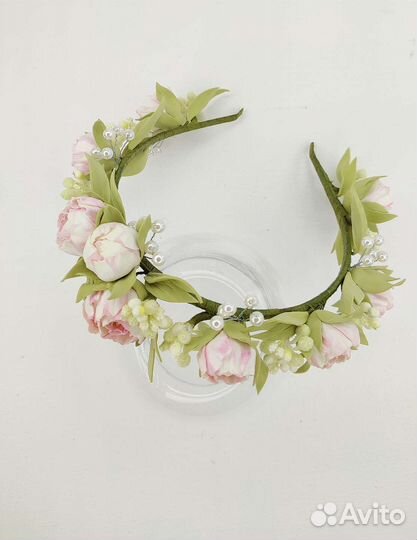 Ободок для волос с цветами