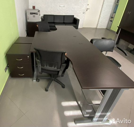 Тумба офисная мобильная с ящиками Технофорвард