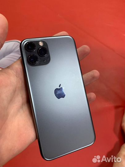 iPhone 11 Pro, 64 ГБ