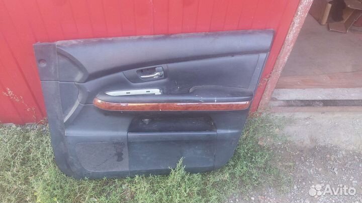 Обшивка двери лексус рх 330,стеклоподьемник