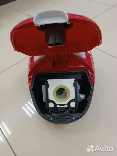 Пылесос Lira lr1003 1800вт