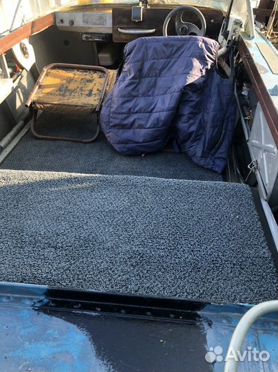 Катер днепр