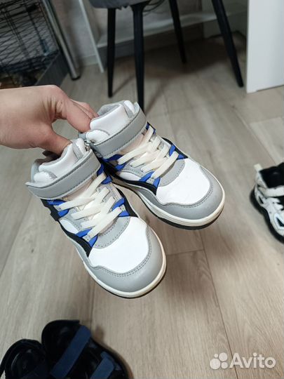 Обувь для мальчика 27 размер, сандали и ботинки