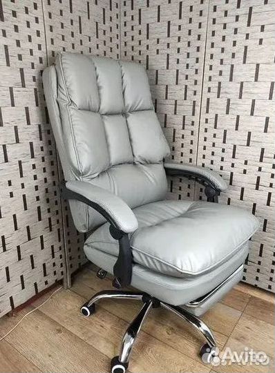 Компьютерное кресло офисное с функцией массажа