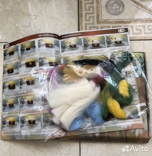 Набор для изготовления картины из шерсти