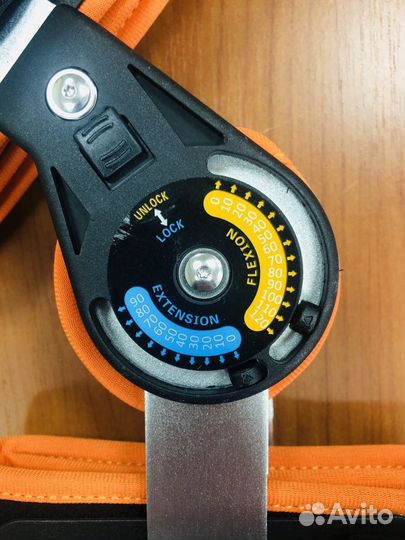 Ортез на коленный сустав с шарнирами жесткий