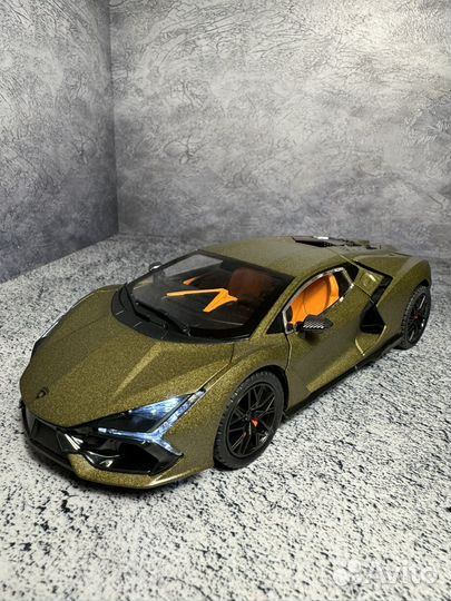 Коллекциооные машинки 1:24