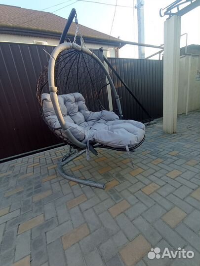 Двухместные подвесные качели