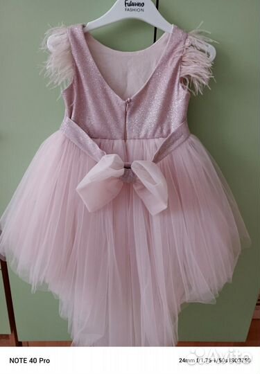 Платье для девочки 98 новое