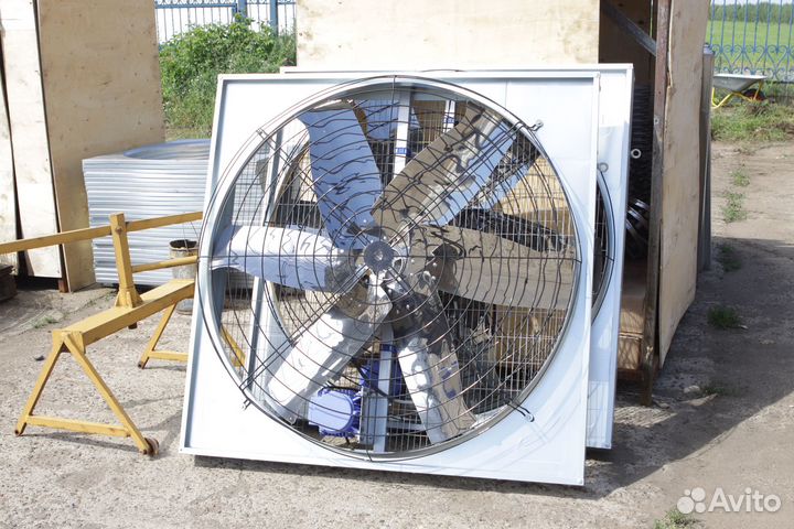 Разгонный вентилятор для крс AF1000