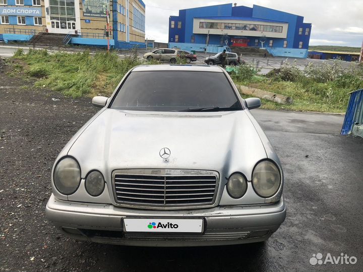 Mercedes-Benz E-класс 2.2 МТ, 1999, 621 000 км