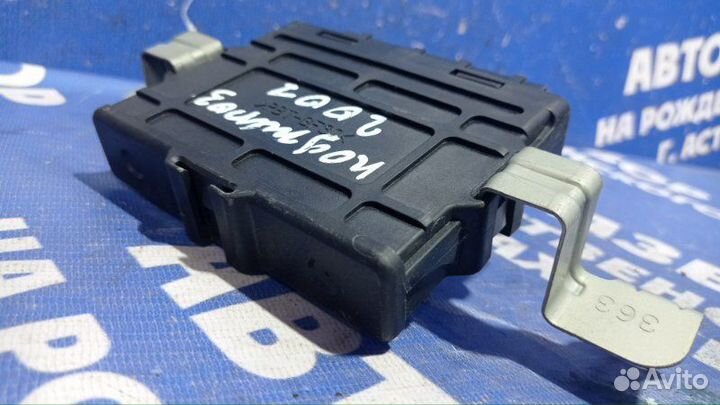 Блок управления abs Mitsubishi Pajero 3