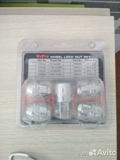 Секретки 4 шт и 15 обычных на колёса хендай соляри