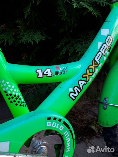 Детский четырехколесный велосипед