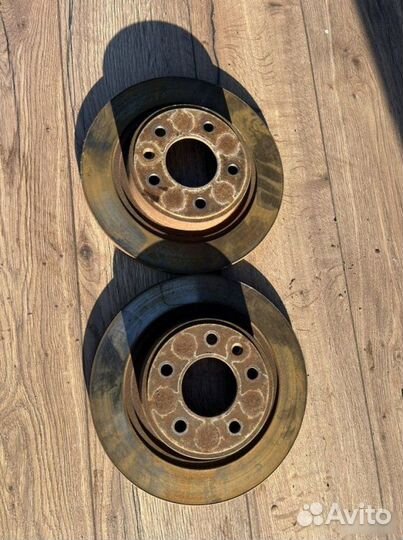 Тормозные диски Opel Astra GTC 1.4 2012