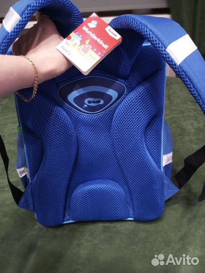 Новый рюкзак школьный