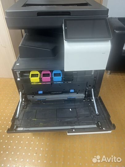 Продается принтер Konica minolta c250i