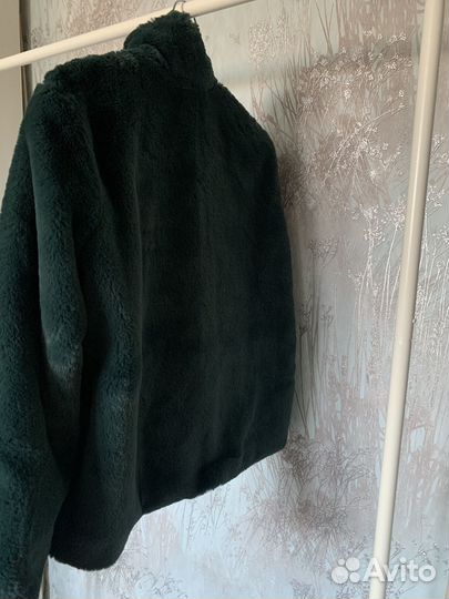 Женская куртка меховая демисезон, зеленая 44