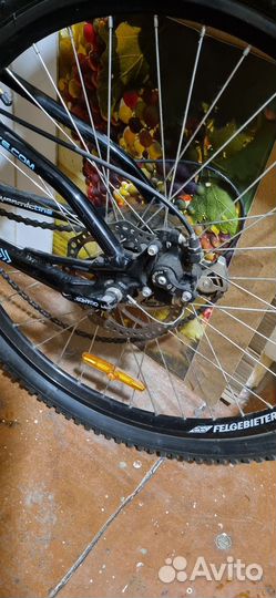 Продаю велосипед Stinger pro series