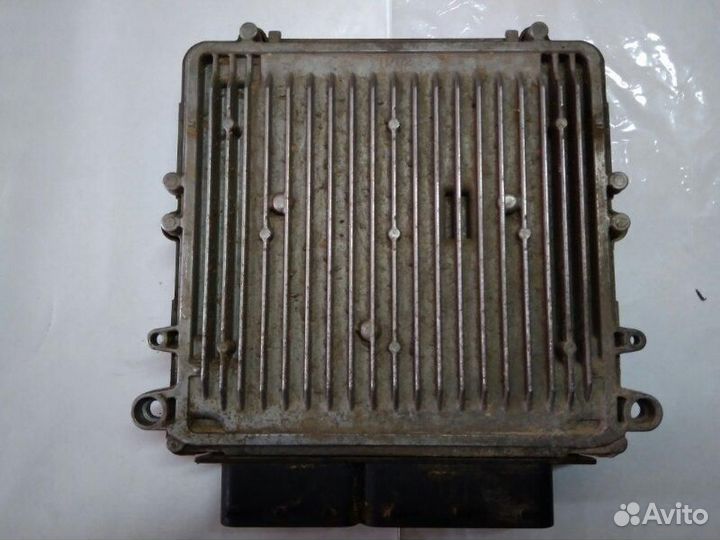 Блок управления двигателем Mercedes-Benz SLS AMG