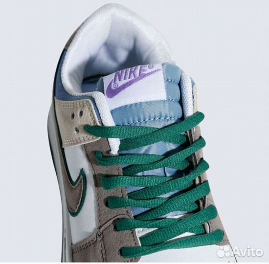 Кроссовки Nike