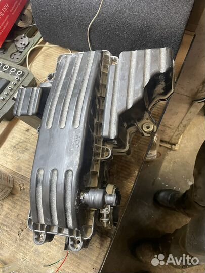 Корпус воздушного фильтра Honda Spaik