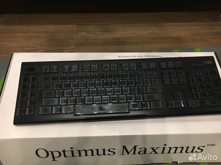 Клавиатура Optimus Maximus Артемия Лебедева