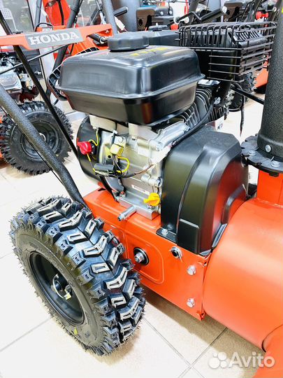 Снегоуборщик для дома Honda
