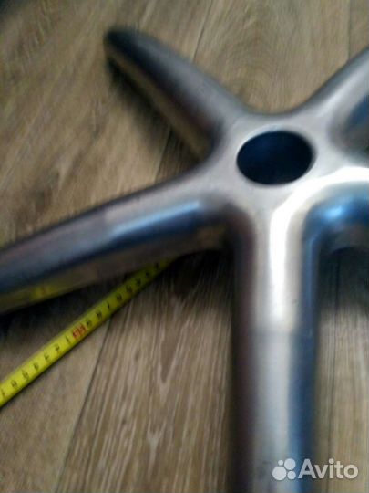 Крестовина офисного кресла,литой алюминий, 73см