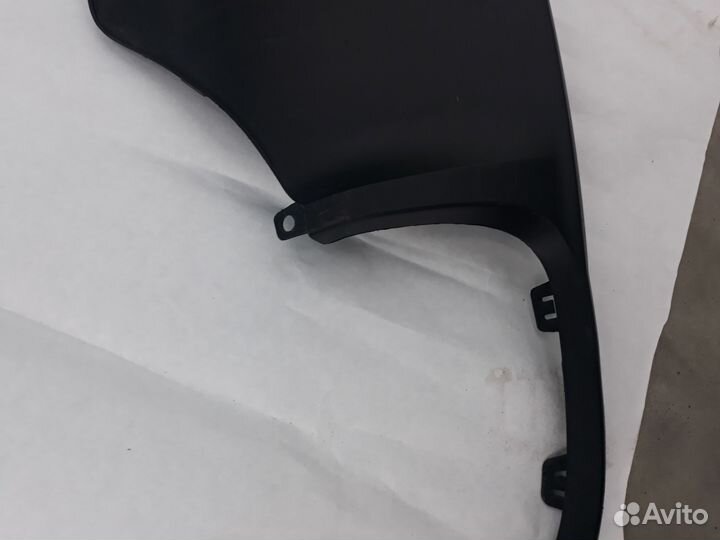 95B807834 Спойлер заднего бампера porsche macan