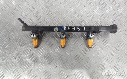 Топливная рампа бензиновая peugeot 406 (LSE18TJ01)