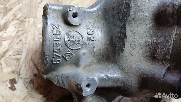 Ступица в сборе с цапфой Bmw 7-Series 2003 E65 E66