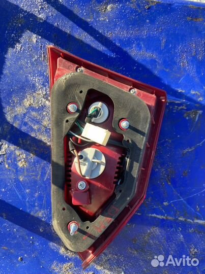 Фонарь левый в крышку DongFeng s30 DFM