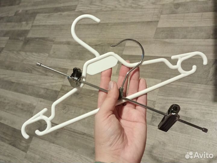 Вешалки плечики детские подростковые
