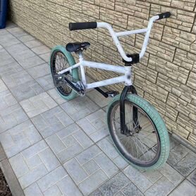 Трюковой велосипед bmx