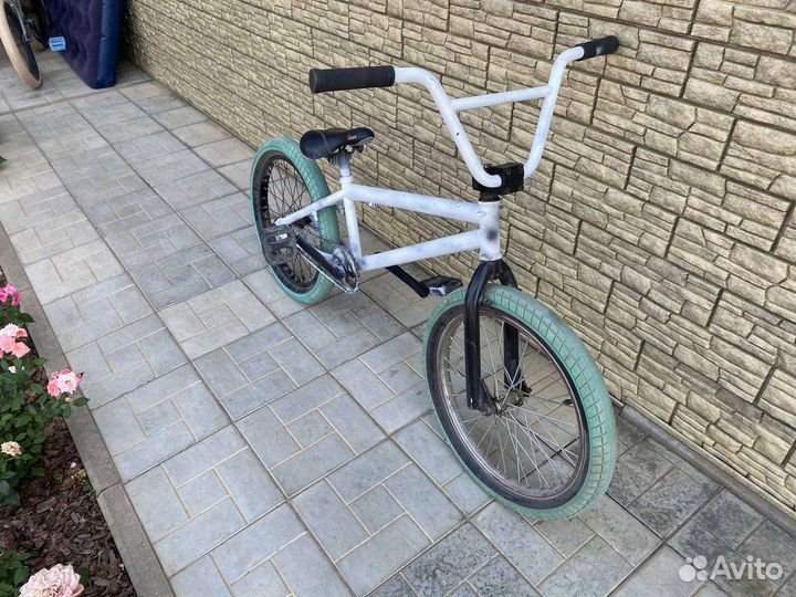 Трюковой велосипед bmx