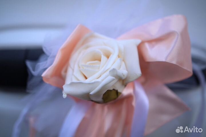 Лента украшение на свадебную машину