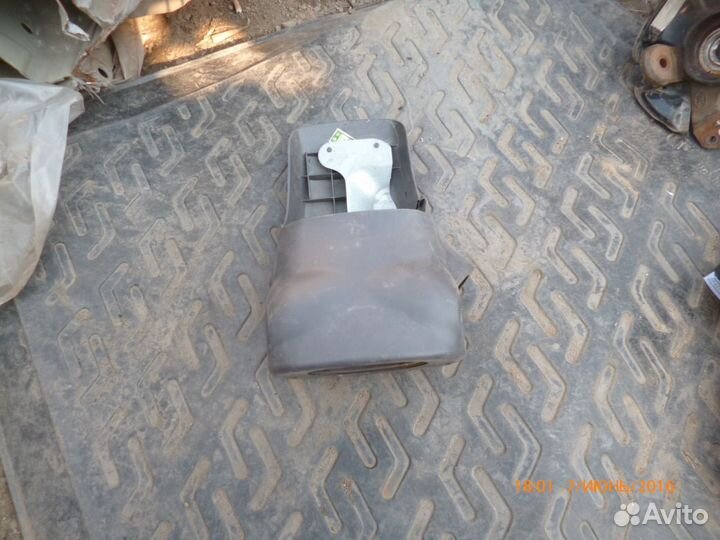 Кожух колонки рулевой FAW V2 2012-2015 В2