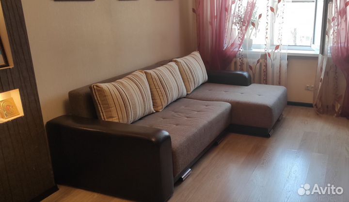 Угловой диван бу