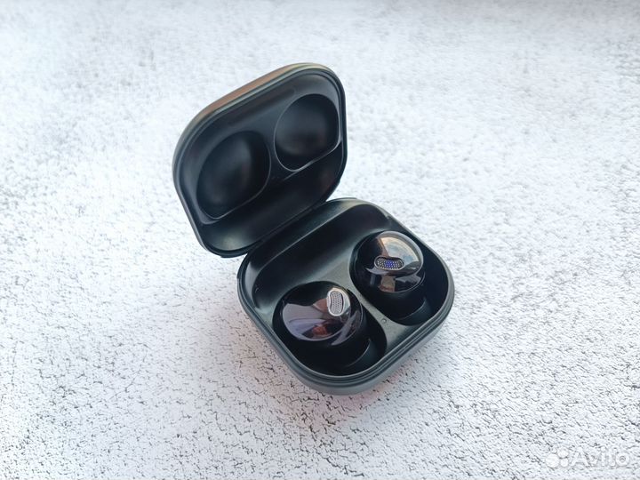Наушники Samsung Galaxy Buds Pro