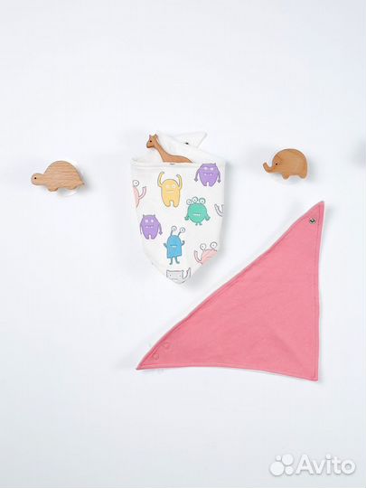 Слюнявчик для девочки FredFlo и другие