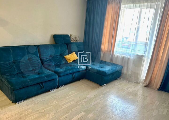 3-к. квартира, 90 м², 10/10 эт.