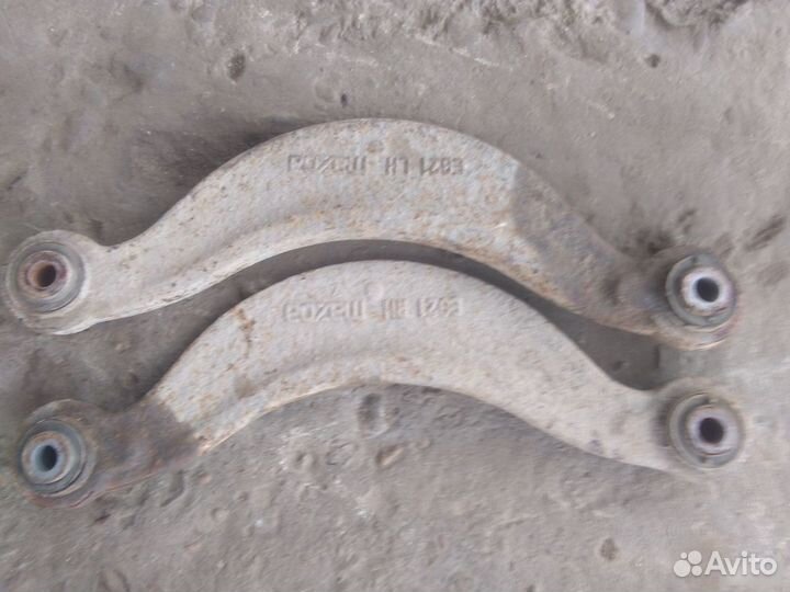 Рычаг серповидный задний Mazda Cx-7