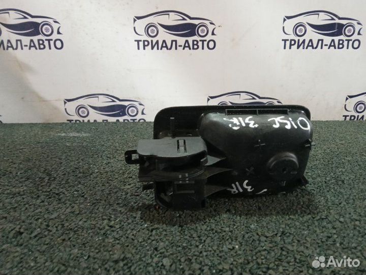 Ручка двери внутренняя Land Rover Discovery 3